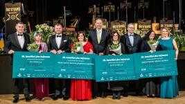 hejtmanský Osmnáctý benefiční ples hejtmana obdarovaní